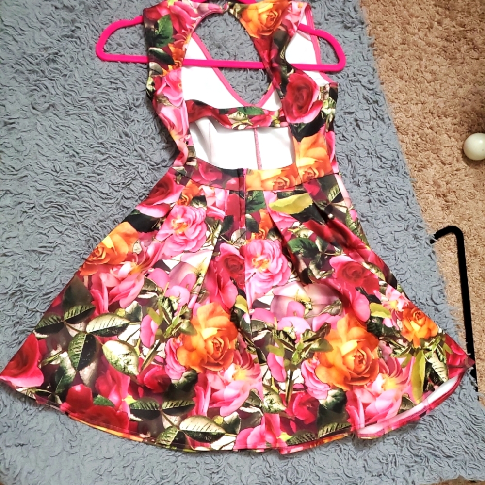 Floral dress